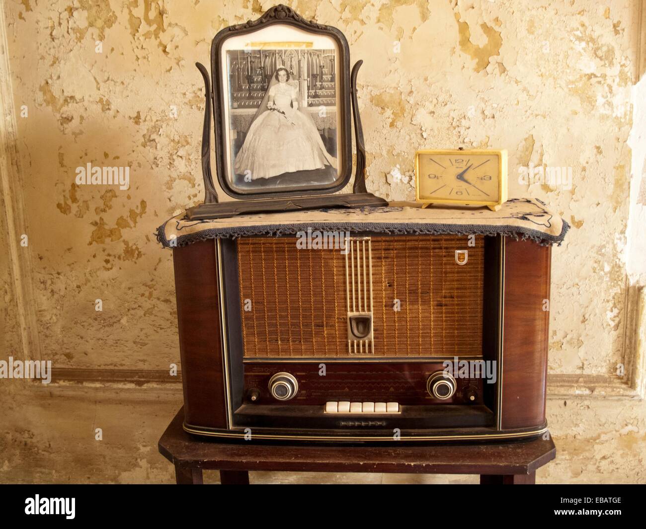 antique console radio with Russian clock and photo Stock Photo - Alamy