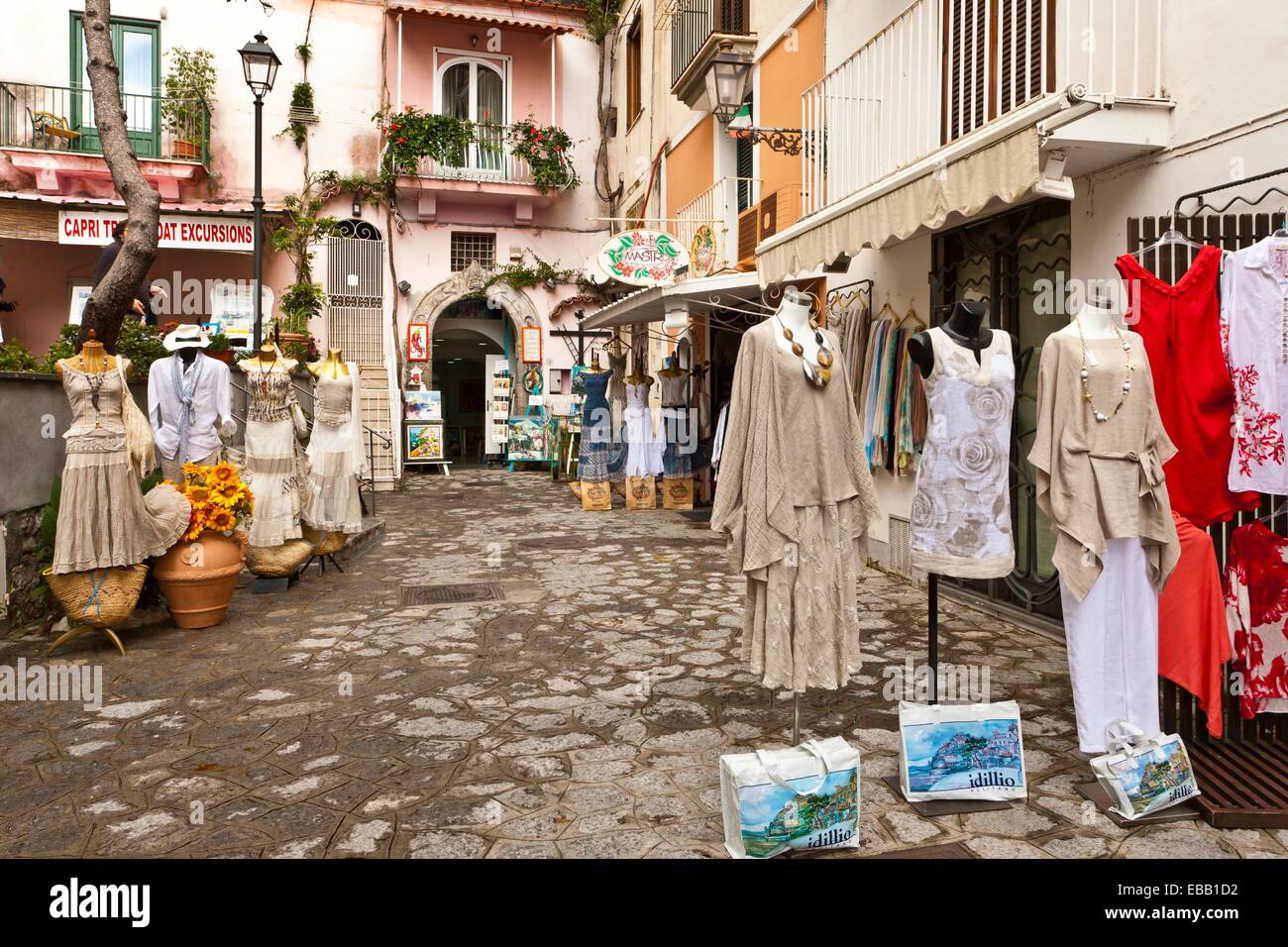 Clothing shops in positano amalfi hi-res stock photography and images -  Alamy