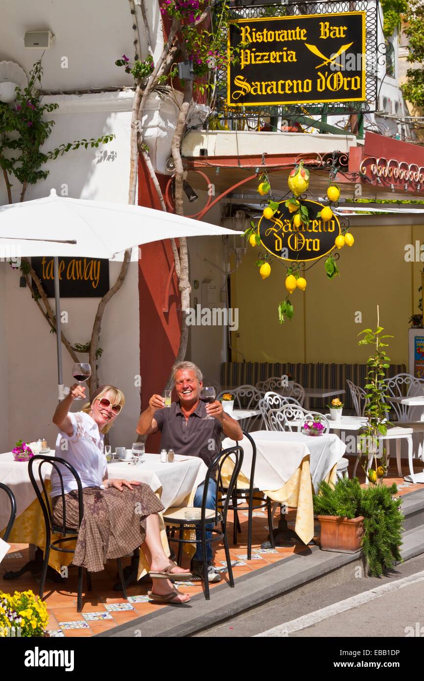 A restaurant in positano hi-res stock photography and images - Alamy