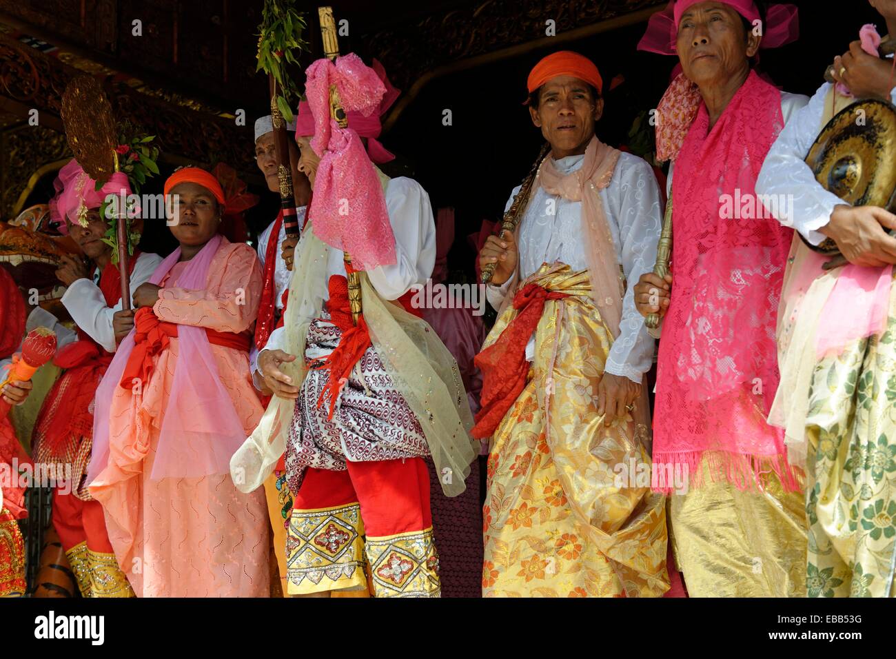The queens and the ministers  The biggest Nat ritual is held in Taungbyon, about twenty kilometers north of Wagung, in august, Stock Photo