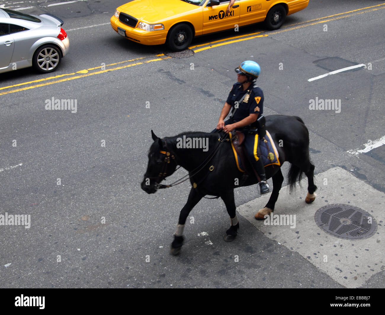 Nypd mounted unit hires stock photography and images Alamy