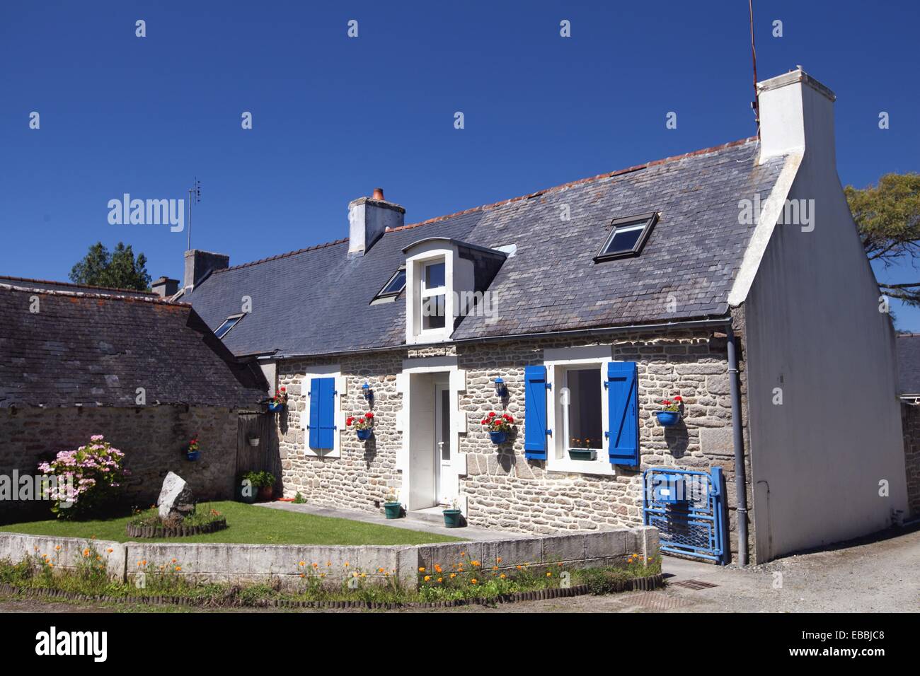 typical Breton house Stock Photo Alamy