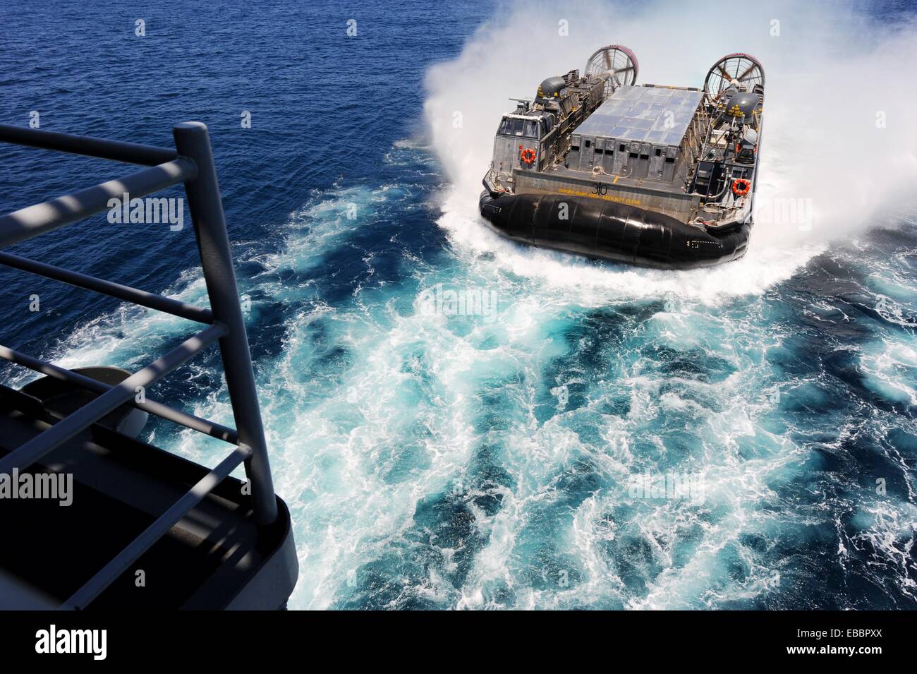 Landing Craft Air Cushion Approaches Stock Photos & Landing Craft Air ...