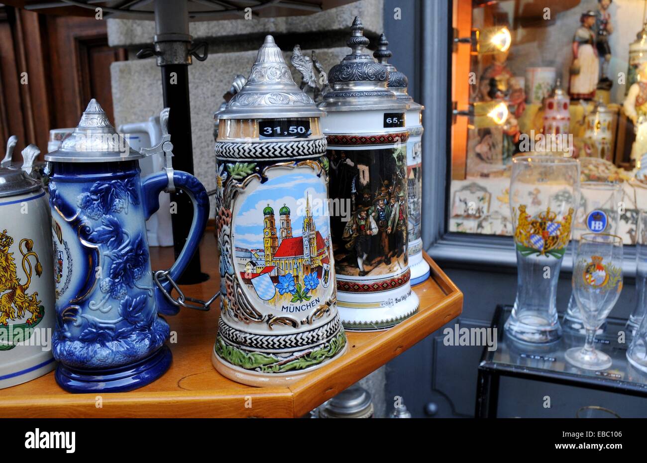 Bavarian Beer Steins at a Munich souvenir sellers Stock Photo Alamy