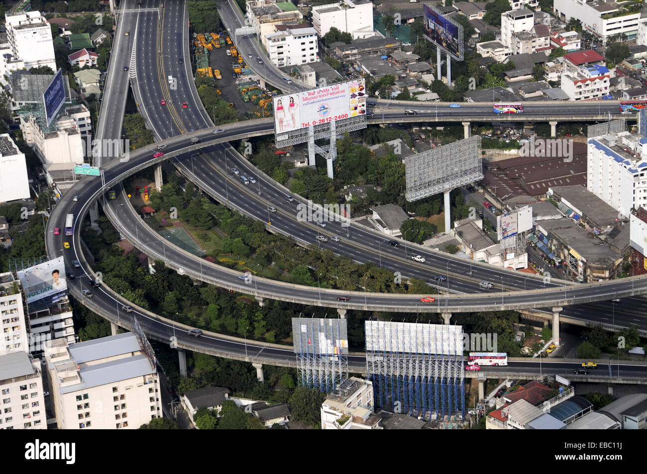 Roundabout on the highway in Bangkok Stock Photo - Alamy