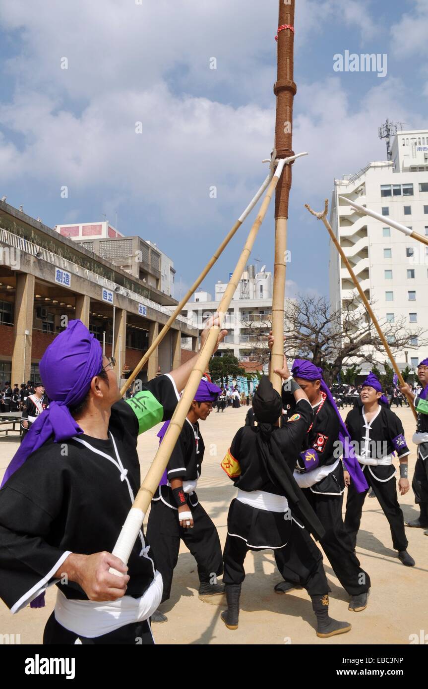 Okinawan Man Okinawa Japan Stock Photos & Okinawan Man Okinawa Japan ...