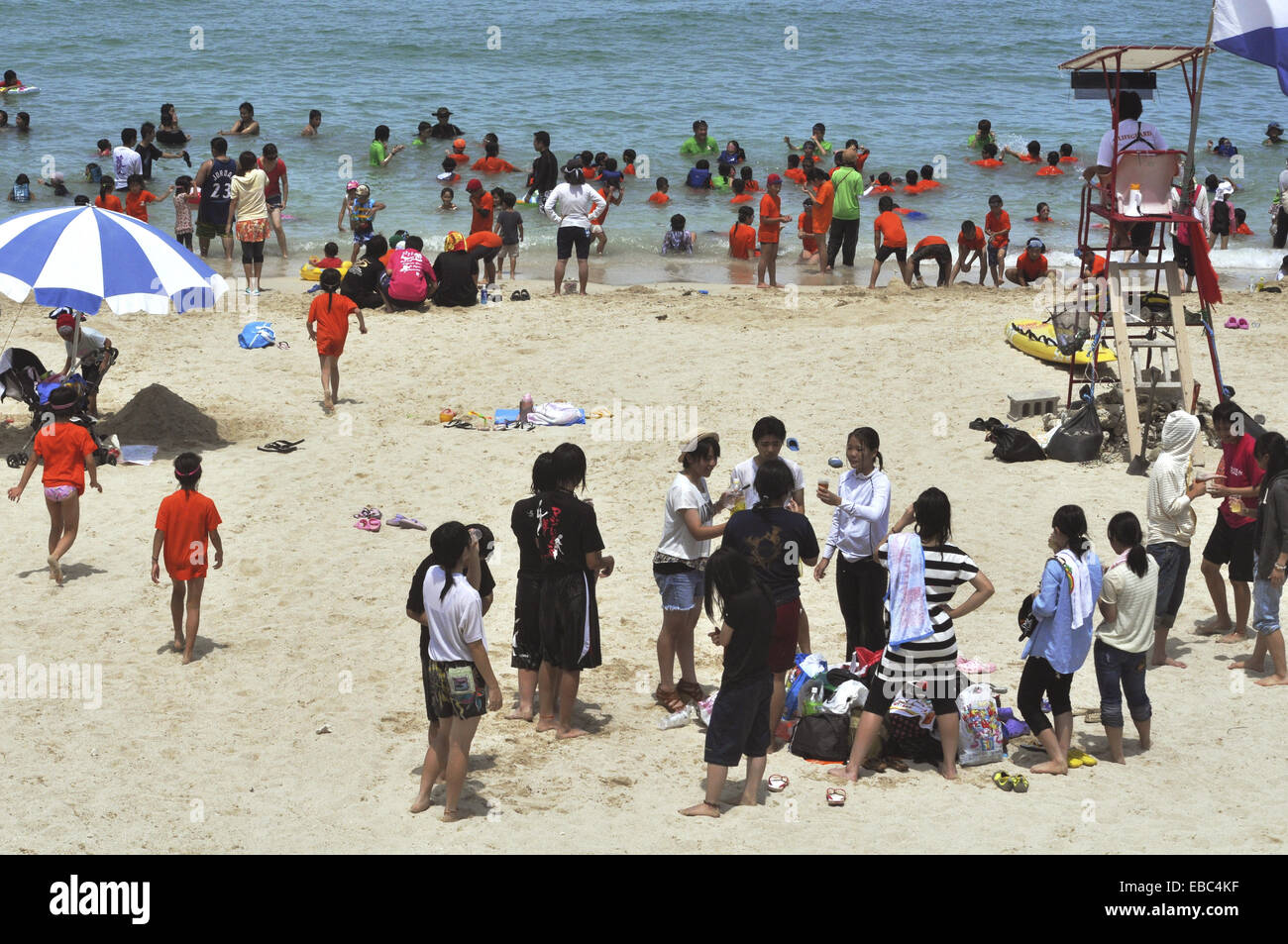 Okinawa, Japan, people bathing at Chura Sun Beach Stock Photo Alamy
