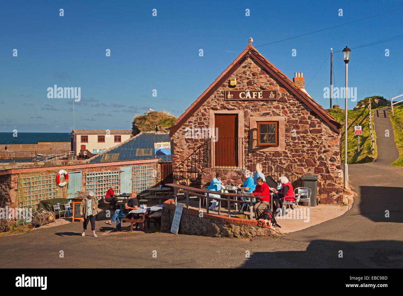 Ebb Carrs cafe, St Abbs harbour Stock Photo