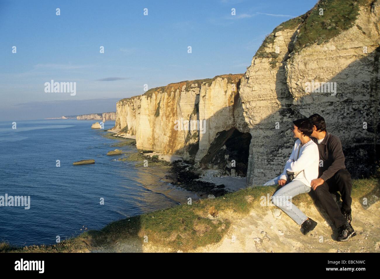 Atlantic Ocean calcaire Caux channel cliff coast color image Côte d´Albâtre couple department edge Etretat Europe France Stock Photo