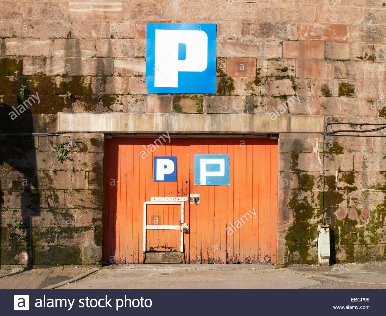 Closed Down Indoor Parking Garage In Manchester Uk Stock Photo