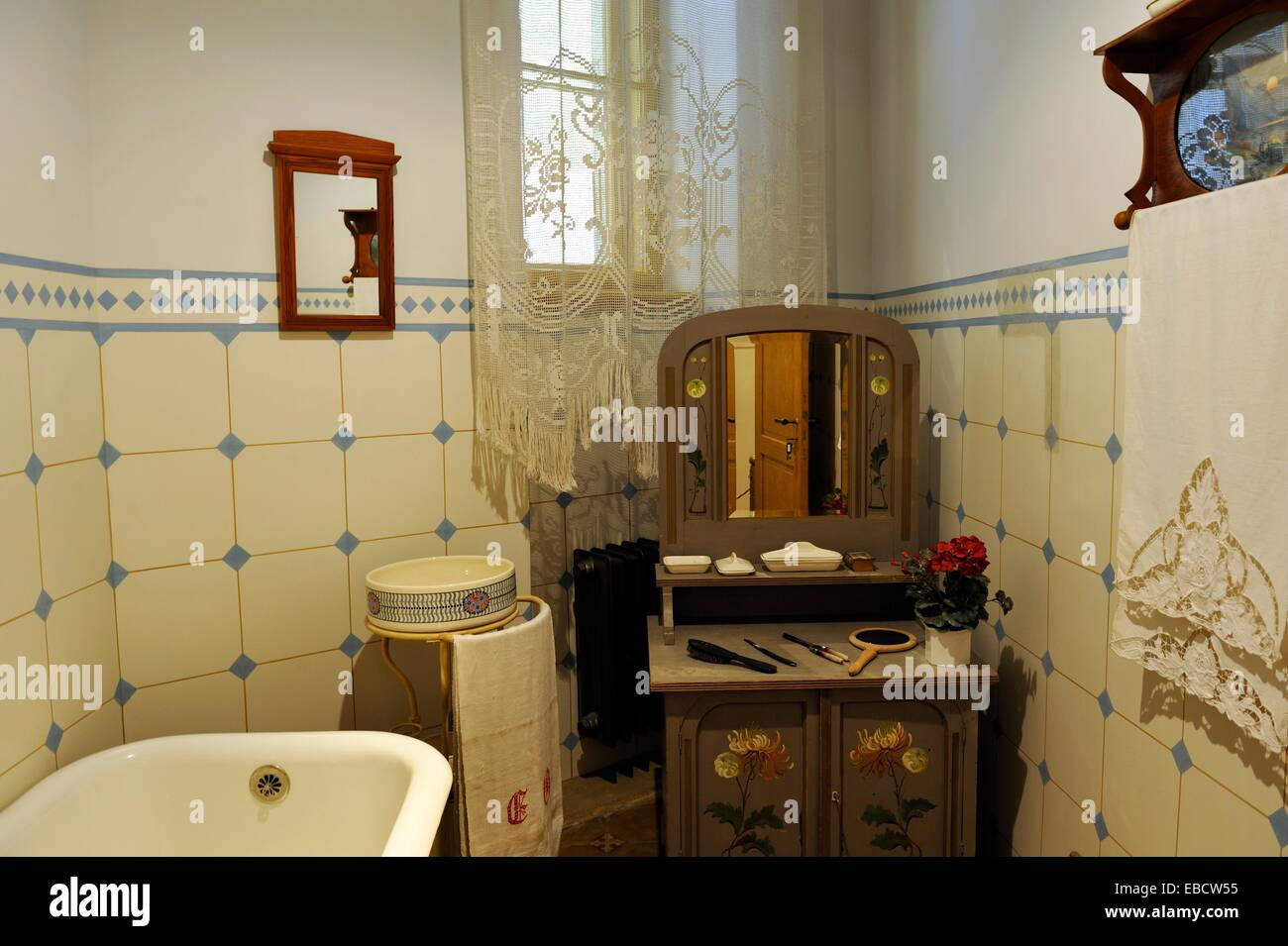 1859 1907 1928 Alberta apartment architect architecture ArtNouveau