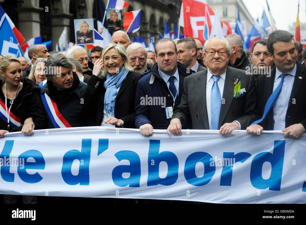 16 2011 2013 3rd blue collard color image demonstration Europe Far right politics flag fn France French Front National Gilbert Stock Photo