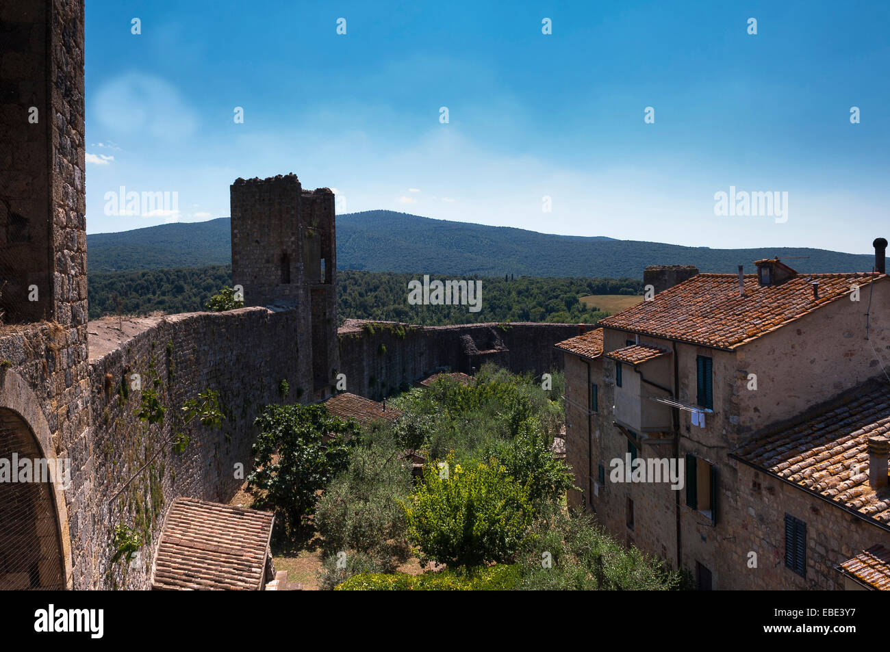 Overview of walled city, Monteriggioni, Chianti Region, Province of Siena, Tuscany, Italy Stock Photo