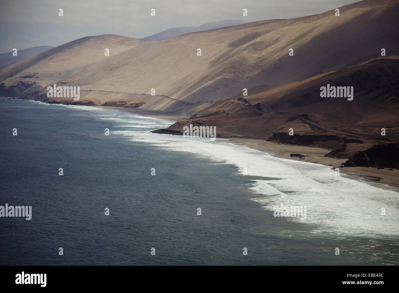 Pan-American Highway along Coast, Peru Stock Photo - Alamy
