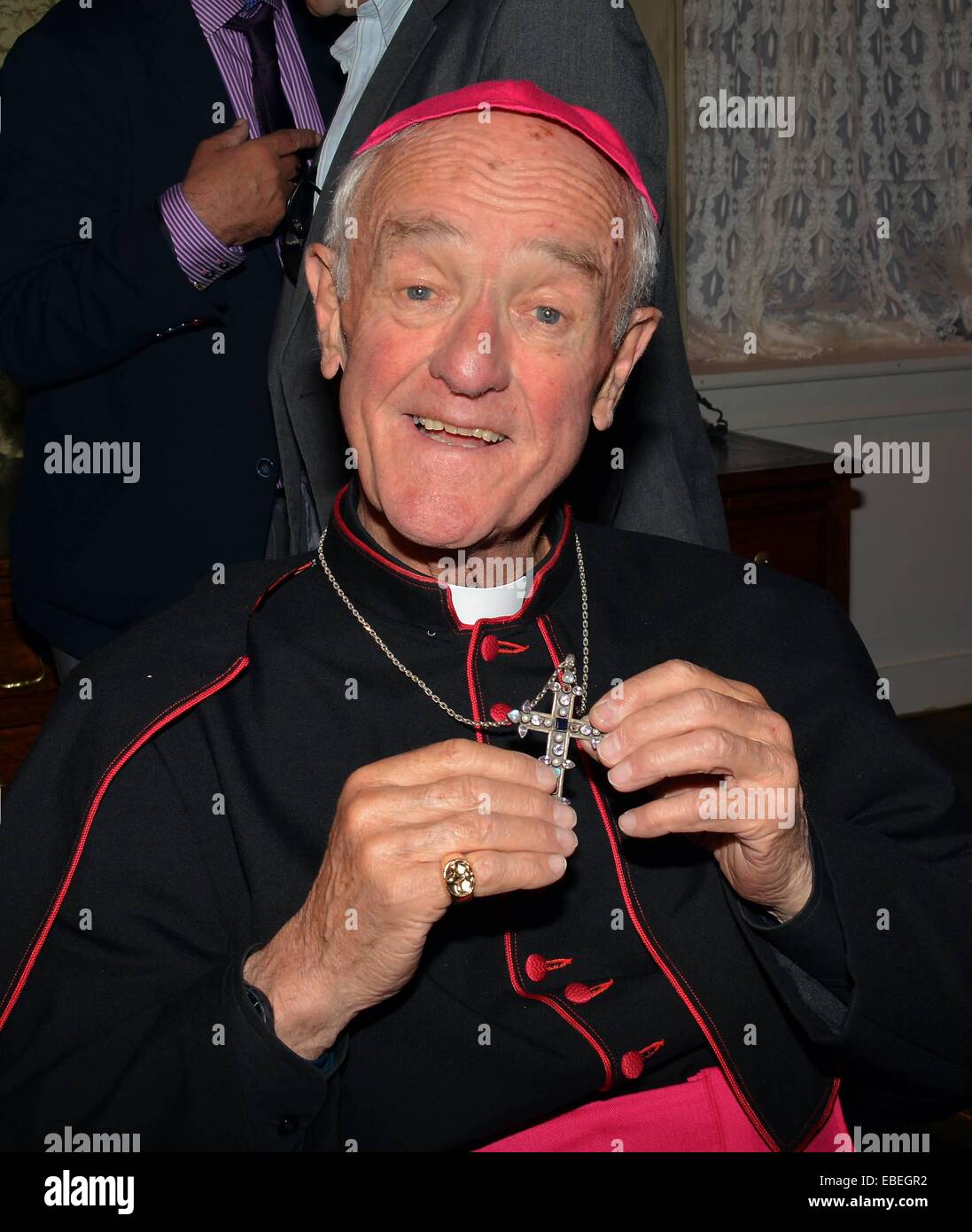 Father Ted s Father Jack Actor Frank Kelly Dons His Priestly Robes Once Father Ted s Father Jack Actor Frank Kelly Dons His Priestly Robes Once
