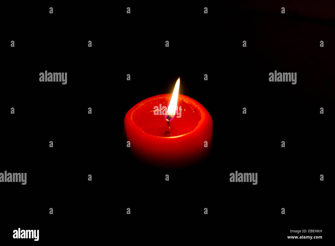 Flame flickering red hires stock photography and images Alamy