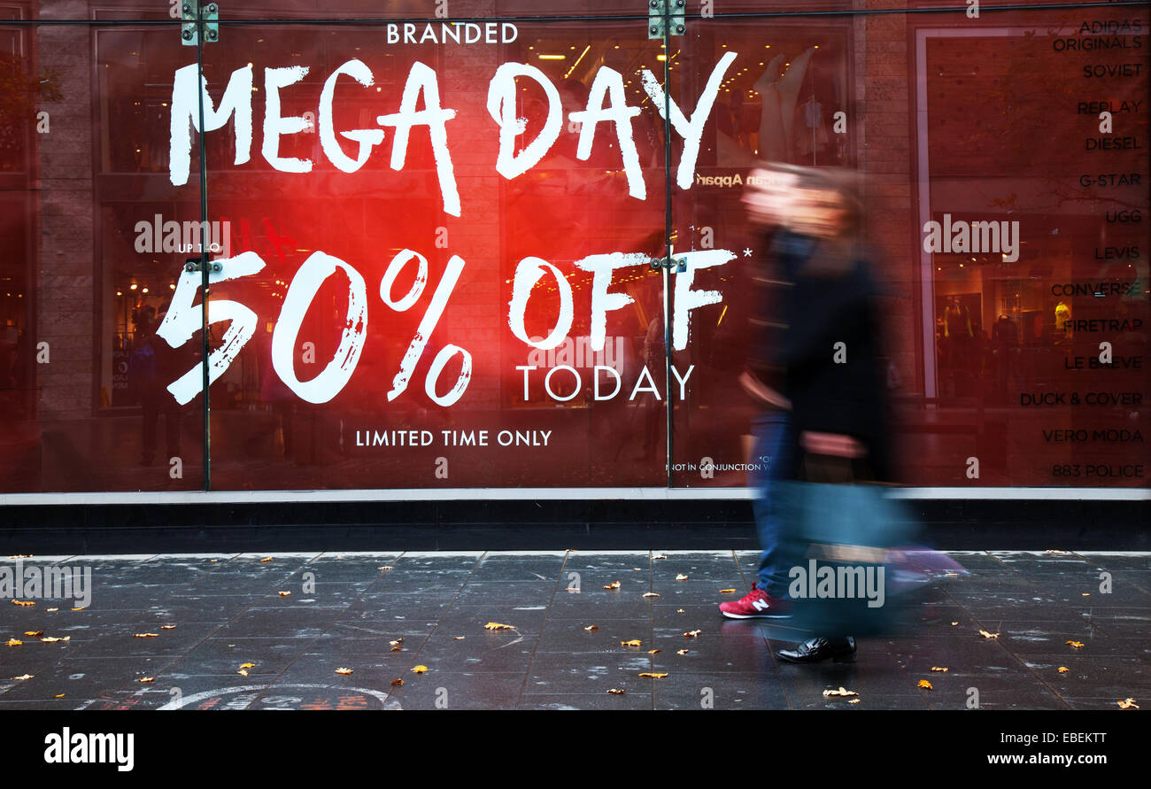 Liverpool One, 29th November, 2014. 'Mega day 50% Off' on Black Friday Sales Weekend. City centre holiday shopping season, retail stores, Christmas shoppers, discount sale and consumer spending
