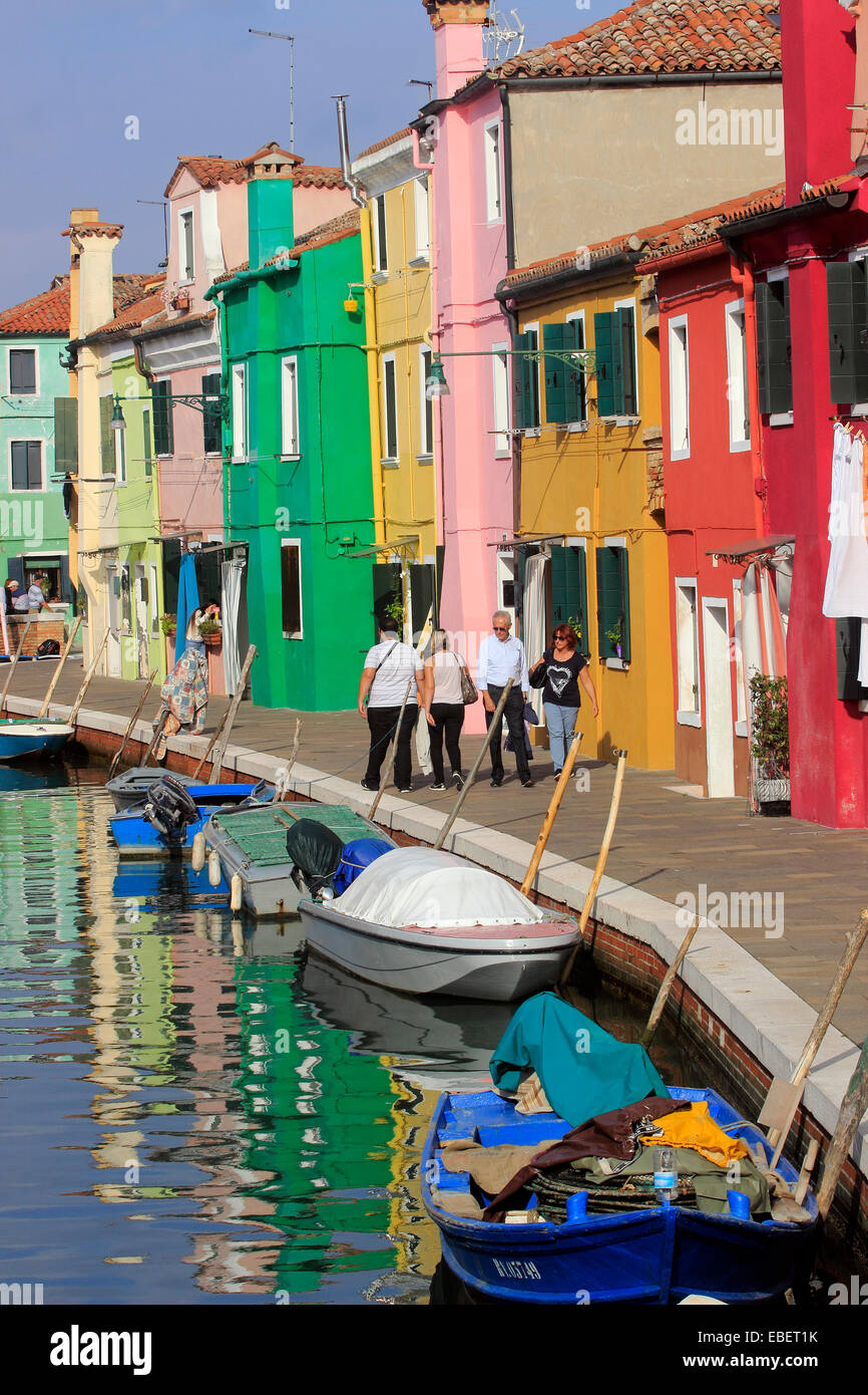 Venice Italy Burano colorful houses along island canals Stock Photo - Alamy