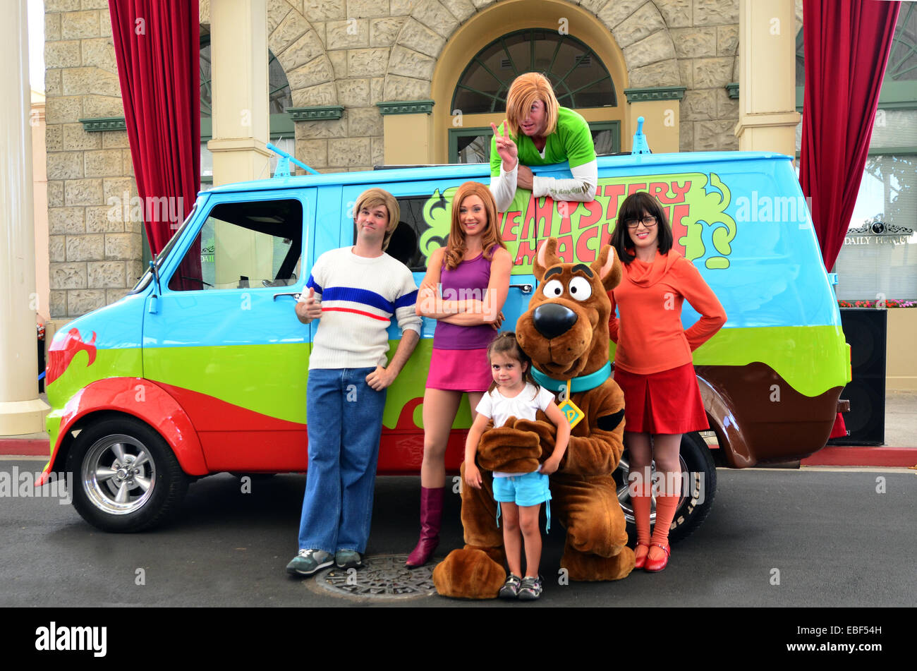 scooby doo movie van
