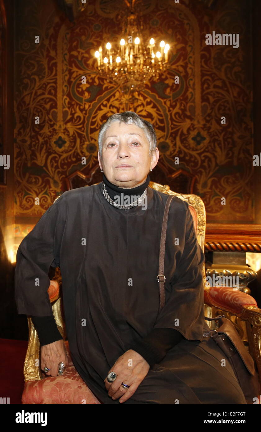 Lyudmila Ulitskaya High Resolution Stock Photography and Images - Alamy