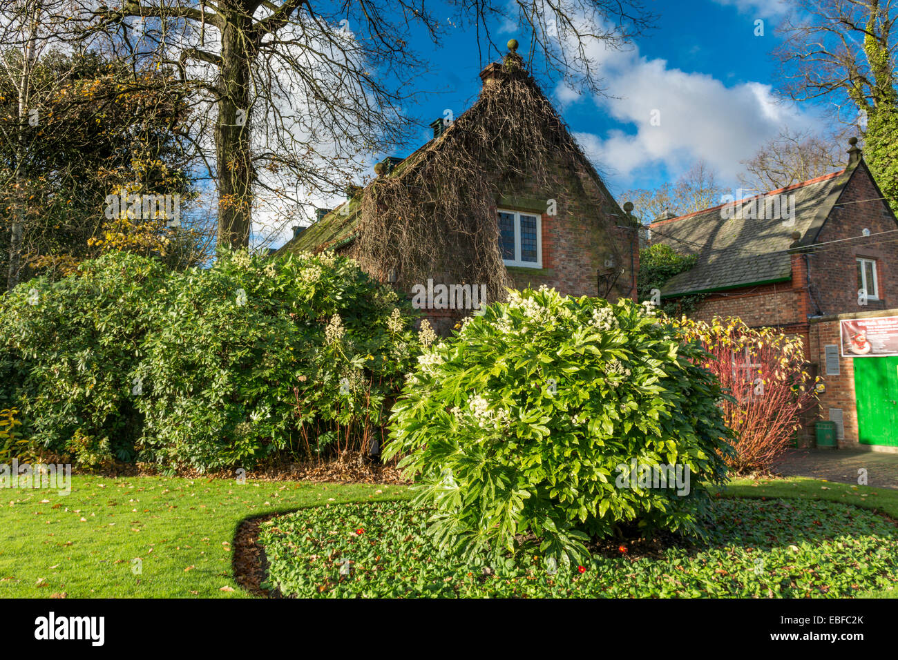 Walton hall gardens warrington hires stock photography and images Alamy