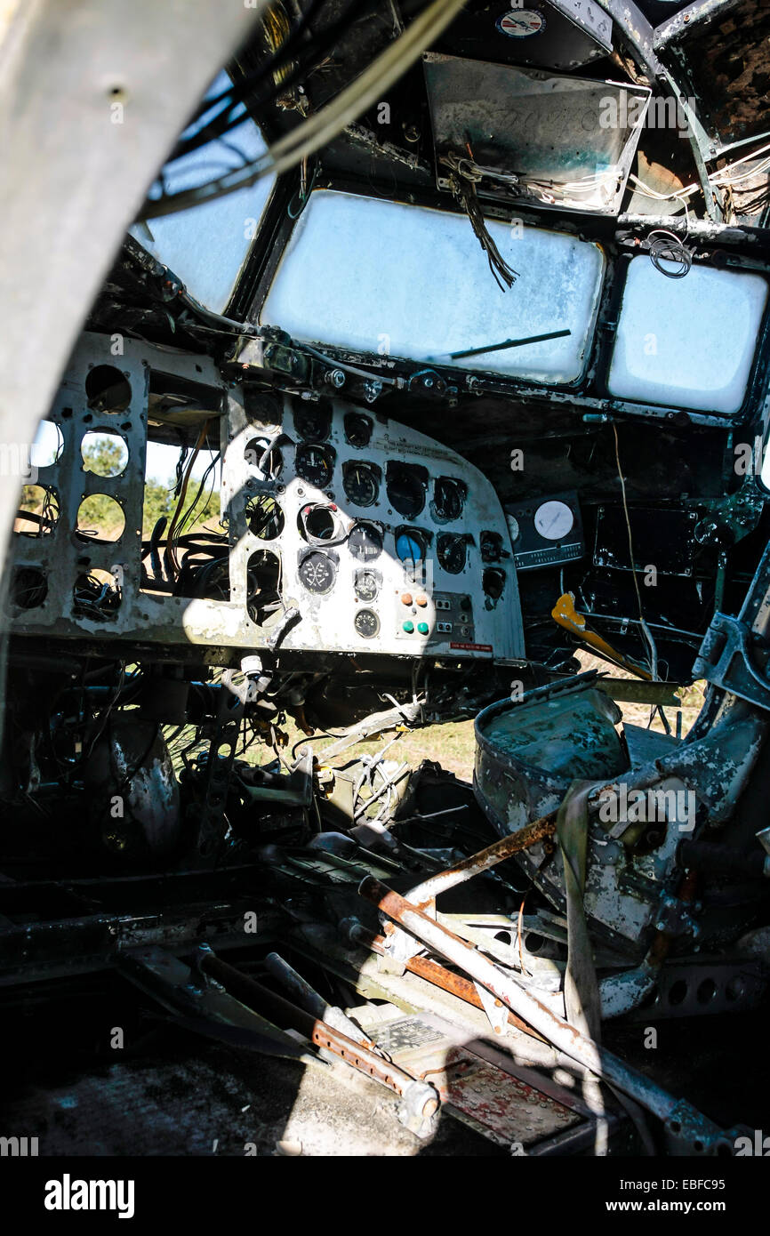 Inside a derelict cockpit of a Douglas DC-3 at an aviation junkyard in Florida Stock Photo