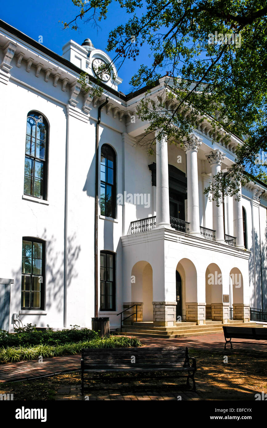 Oxford ms courthouse hires stock photography and images Alamy