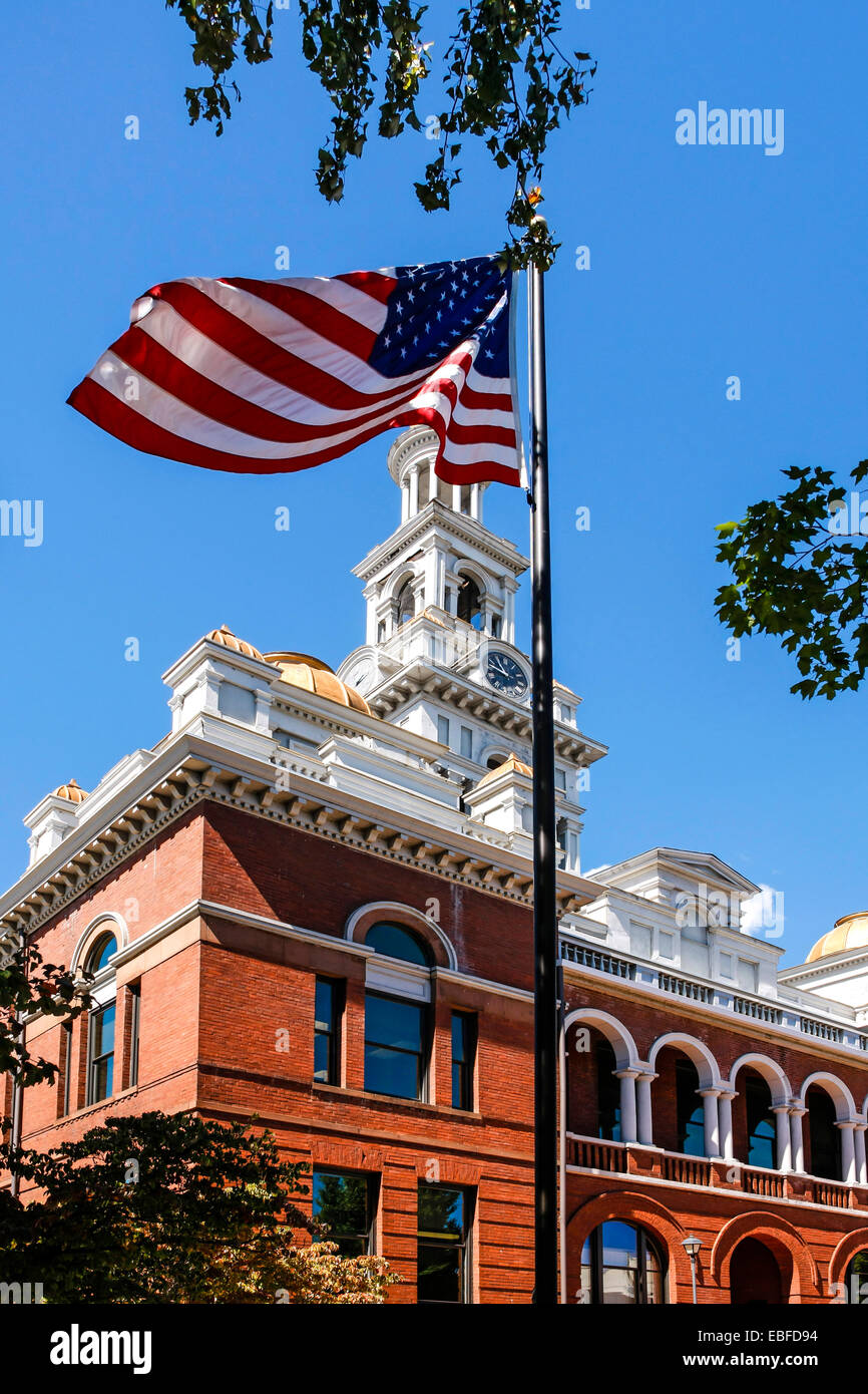 City Hall of Sevierville Tennessee, hometown of Dolly Parton Stock Photo Alamy