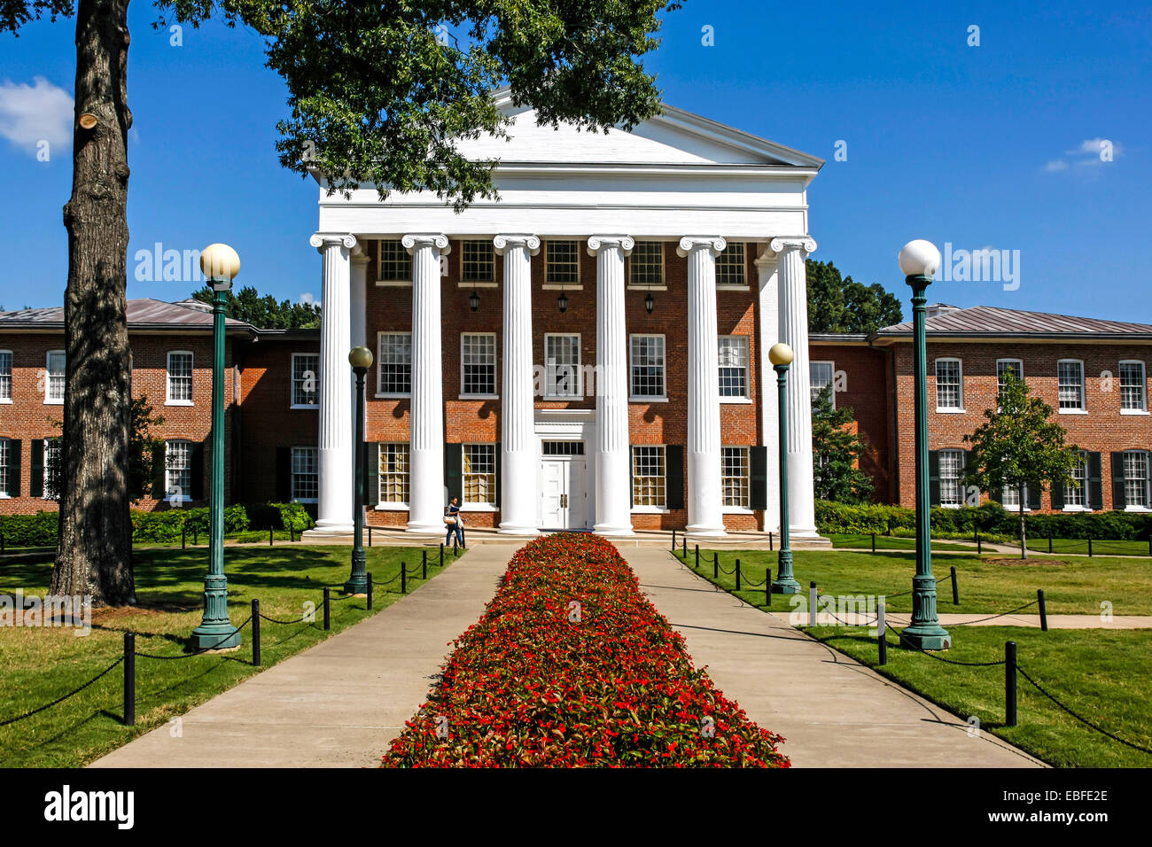 The Lyceum Building on the campus of "Ole Miss" University of Mississippi,  Oxford Stock Photo - Alamy