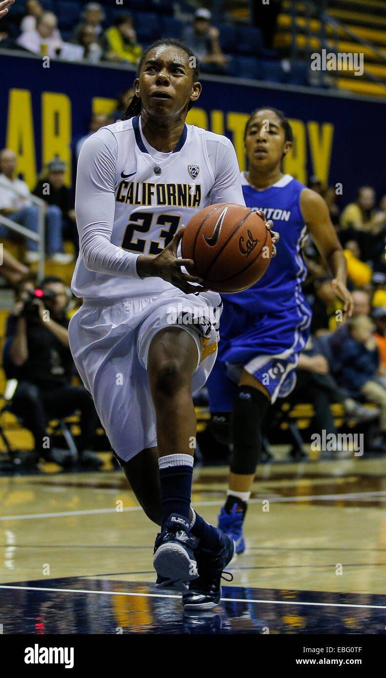 Cal Classic Berkeley CA. 29th Nov, 2014. California G # 23 Brittany Shine drive in the paint and score during NCAA Women's Basketball game between Creighton Blue Jays and California Golden Bears 94-69 win at Hass Pavilion Berkeley Calif. © csm/Alamy Live News Stock Photo