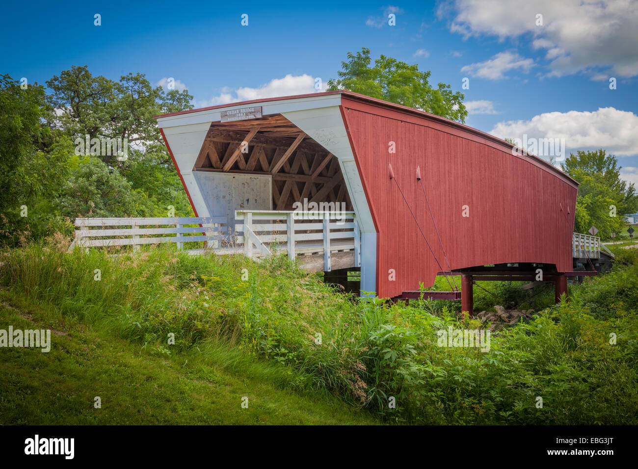 Cedar bridge. Madison County, Iowa. Stock Photo