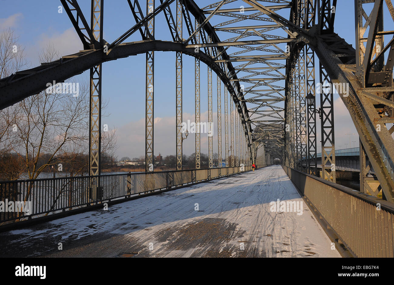 Alte Harburger Elbbruecke or Old Harburg Bridge, Harburg, Hamburg