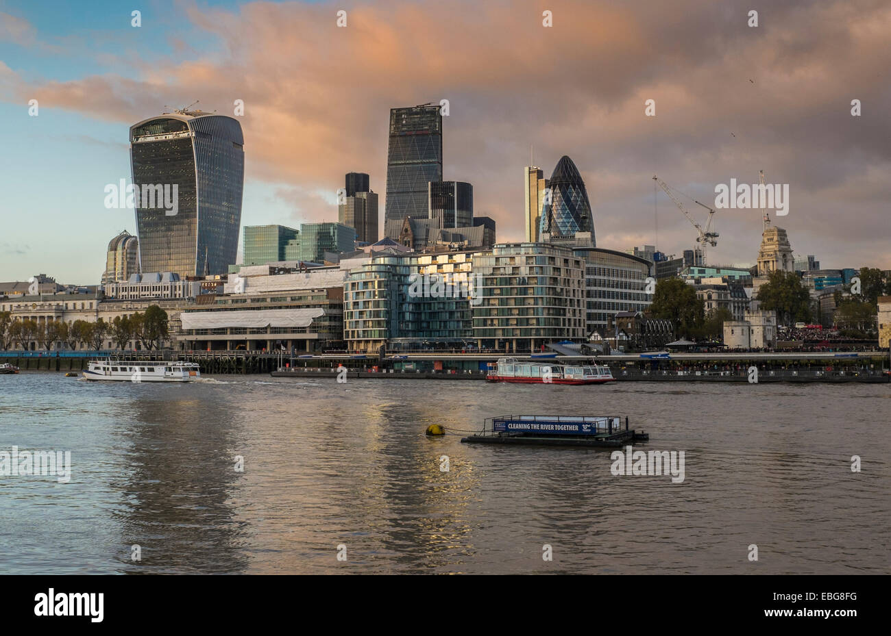 London city cityscape hi-res stock photography and images - Alamy