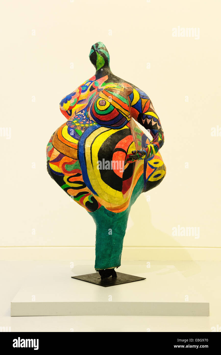 Niki de saint phalle nana hi-res stock photography and images - Alamy