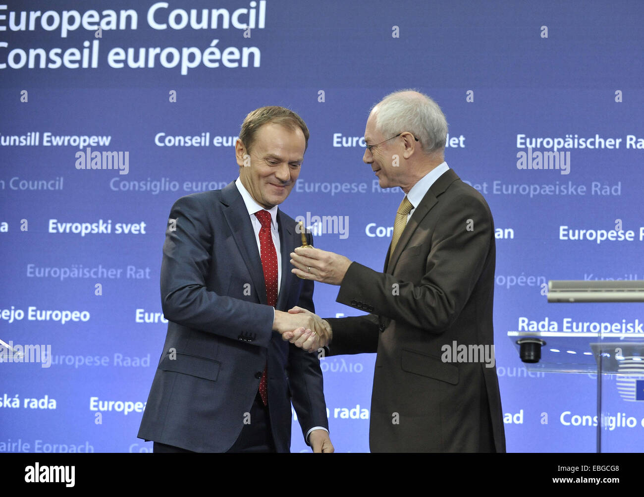 Brussels, Belgium. 1st Dec, 2014. New European Council President Donald Tusk (L) and outgoing European Council President Herman Van Rompuy during a handover ceremony at EU Council Headquarters in Brussels, capital of Belgium, Dec. 1, 2014. Tusk has started his five-year mandate as European Council President here on Monday. Credit:  Ye Pingfan/Xinhua/Alamy Live News Stock Photo