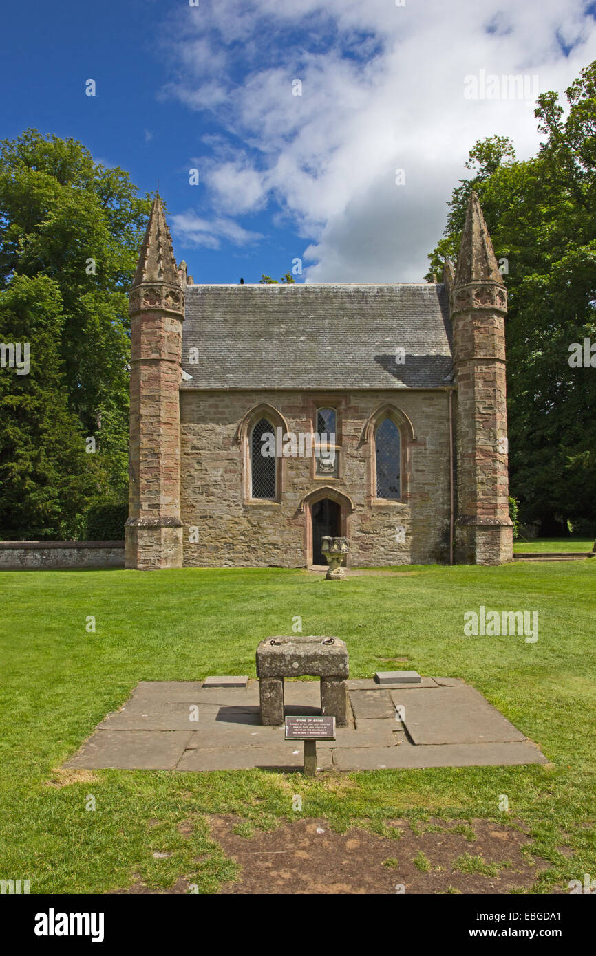 Chapel of Scone Palace with replica of Stone of Destiny in foreground, Perth, Scotland Stock Photo