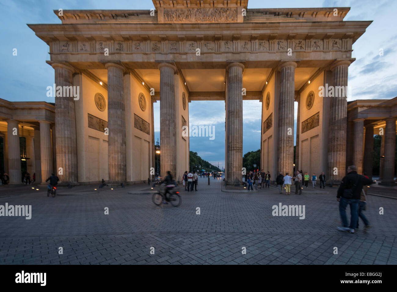 18th century architecture berlin hi-res stock photography and images ...