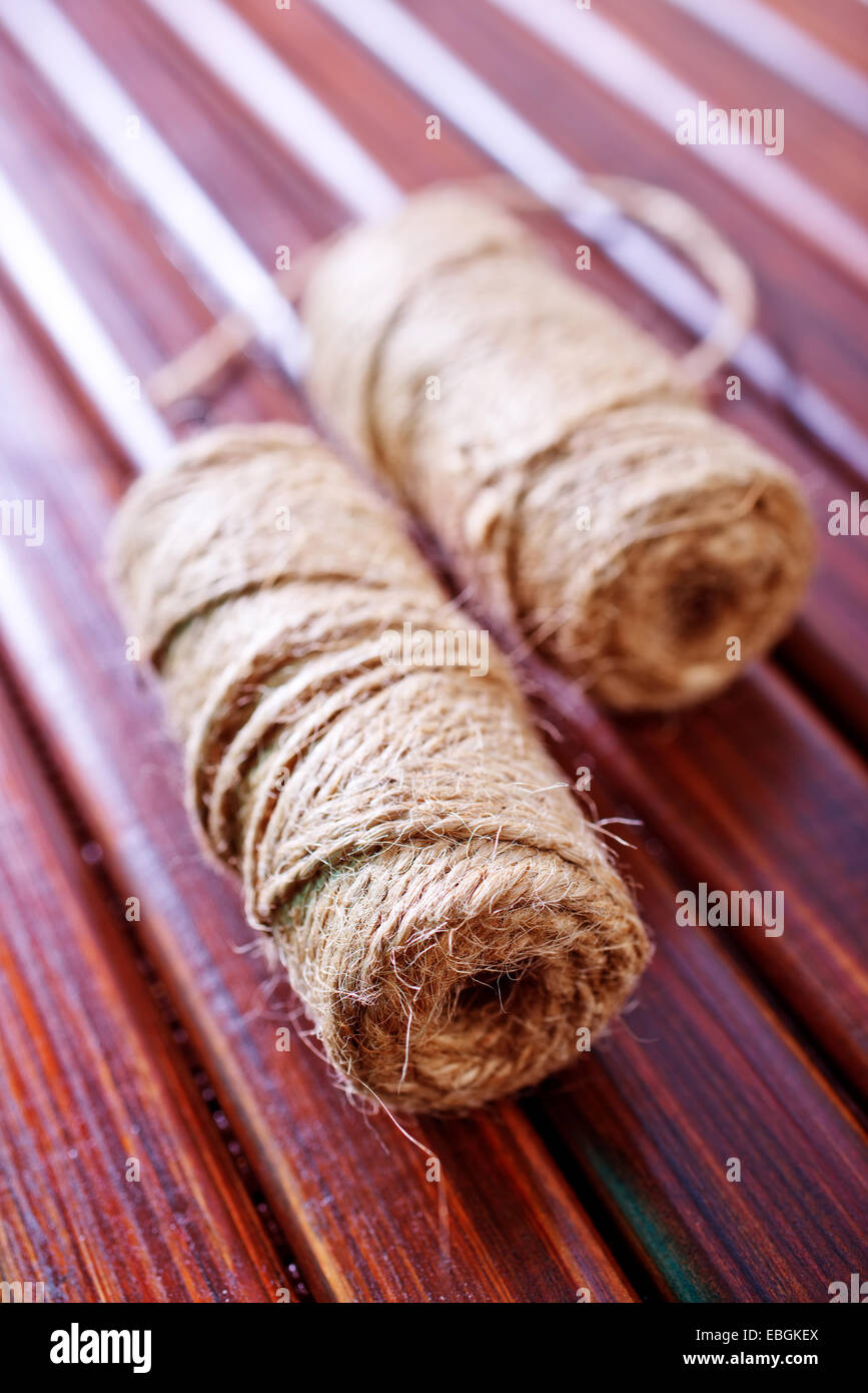 Curled threads hi-res stock photography and images - Alamy