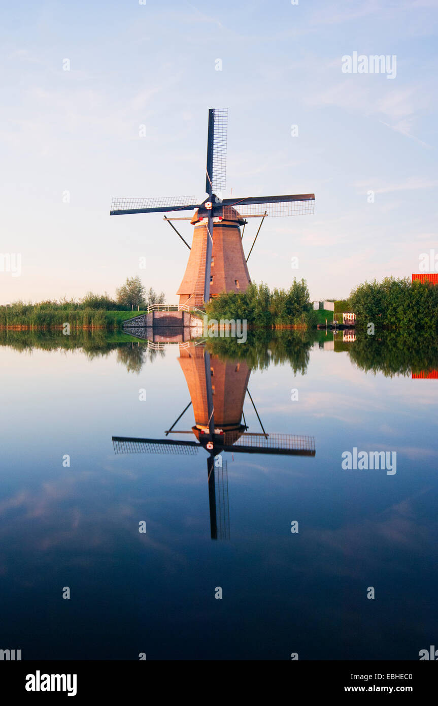 Traditional windmills at Kinderdijk, near Amsterdam, Netherlands Stock Photo