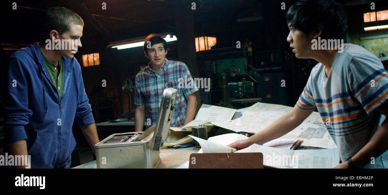 PROJECT ALMANAC  2015 Paramount Pictures film with from l: Jonny Weston, Sam Lerner and Allen Evangelista Stock Photo