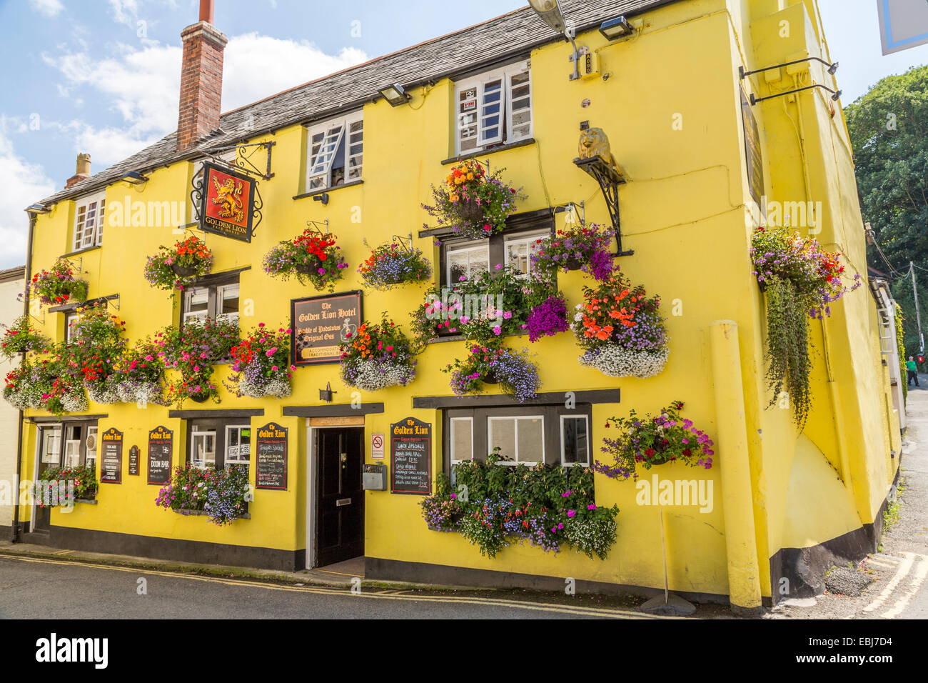 A view of The Golden Lion Hotel Padstow Cornwall Stock Photo