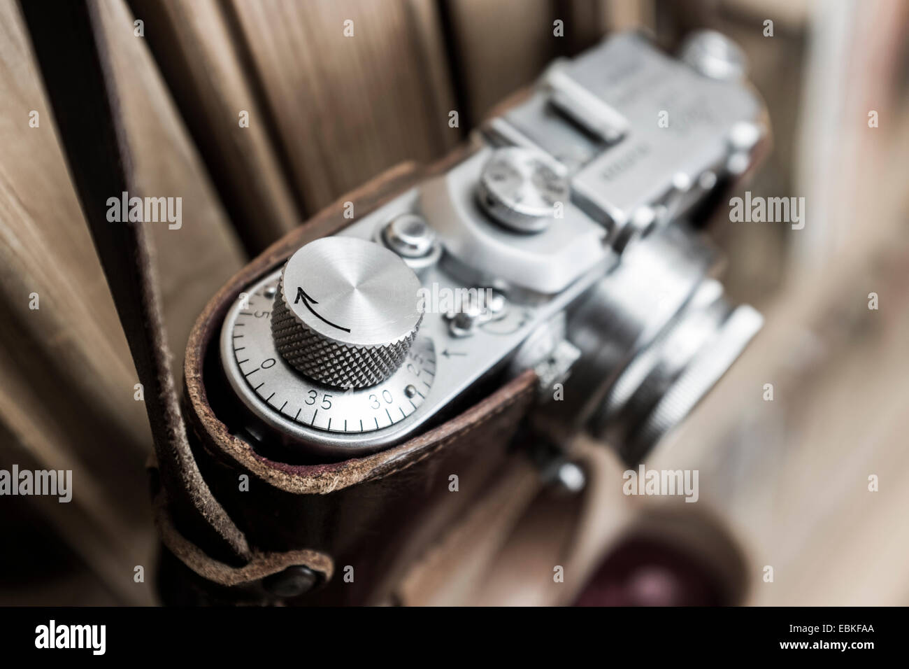 rangefinder-hi-res-stock-photography-and-images-alamy