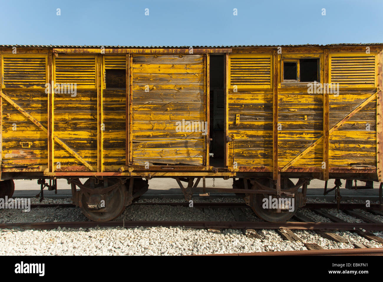 Vintage railway wagon hires stock photography and images Alamy