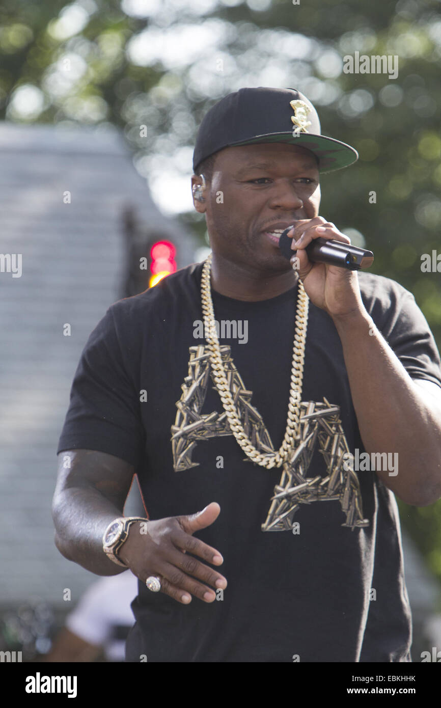 50 Cent performs live on Good Morning America to promote 'Animal Ambition'  his first album in five years. He is joined on stage by R&B singers Trey  Songz and Joe. Featuring: 50