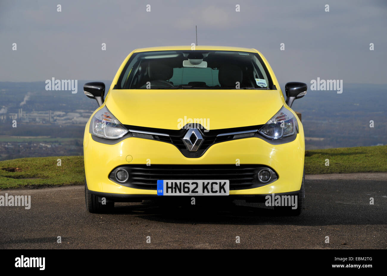 Renault clio hi-res stock photography and images - Alamy