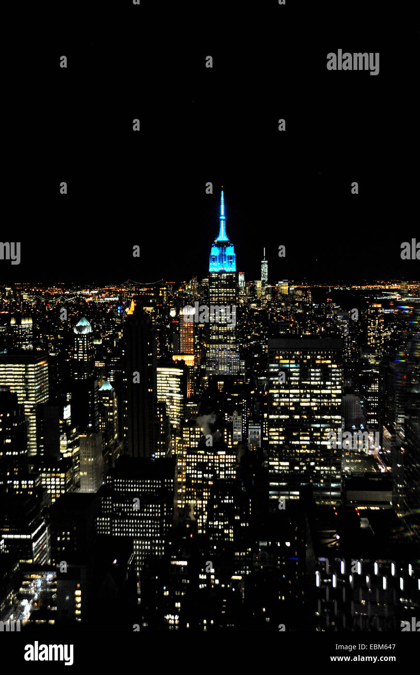Empire State building and city skyline at night Manhattan New York USA ...