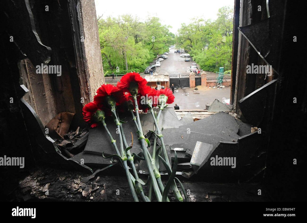 погибшие в доме профсоюзов в одессе. 2014 год трагедия. трагедия 2 мая в одессе доме профсоюзов. одесса дом профсоюзов трагедия. одесский дом профсоюзов 2 мая 2014.