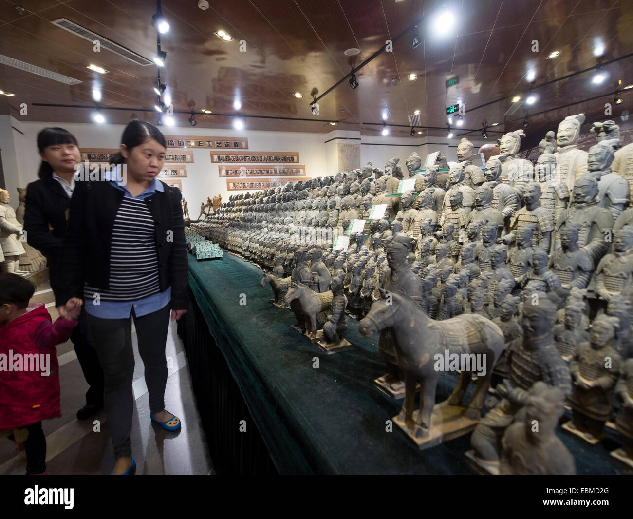 People browsing figurines of the Terracotta army at the gift shop in ...