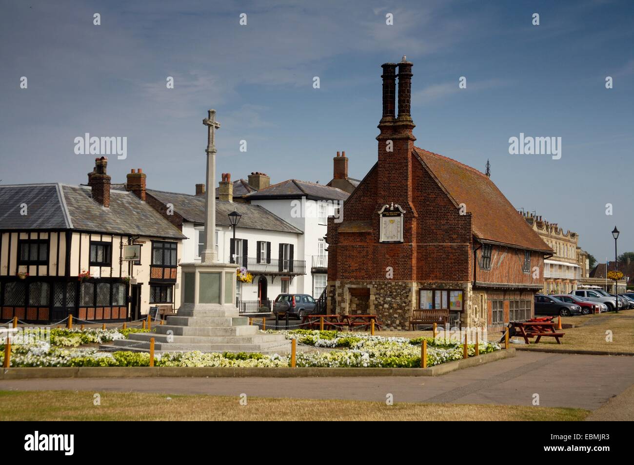Moot Hall and Market Cross, Aldeburgh, Suffolk, UK Stock Photo