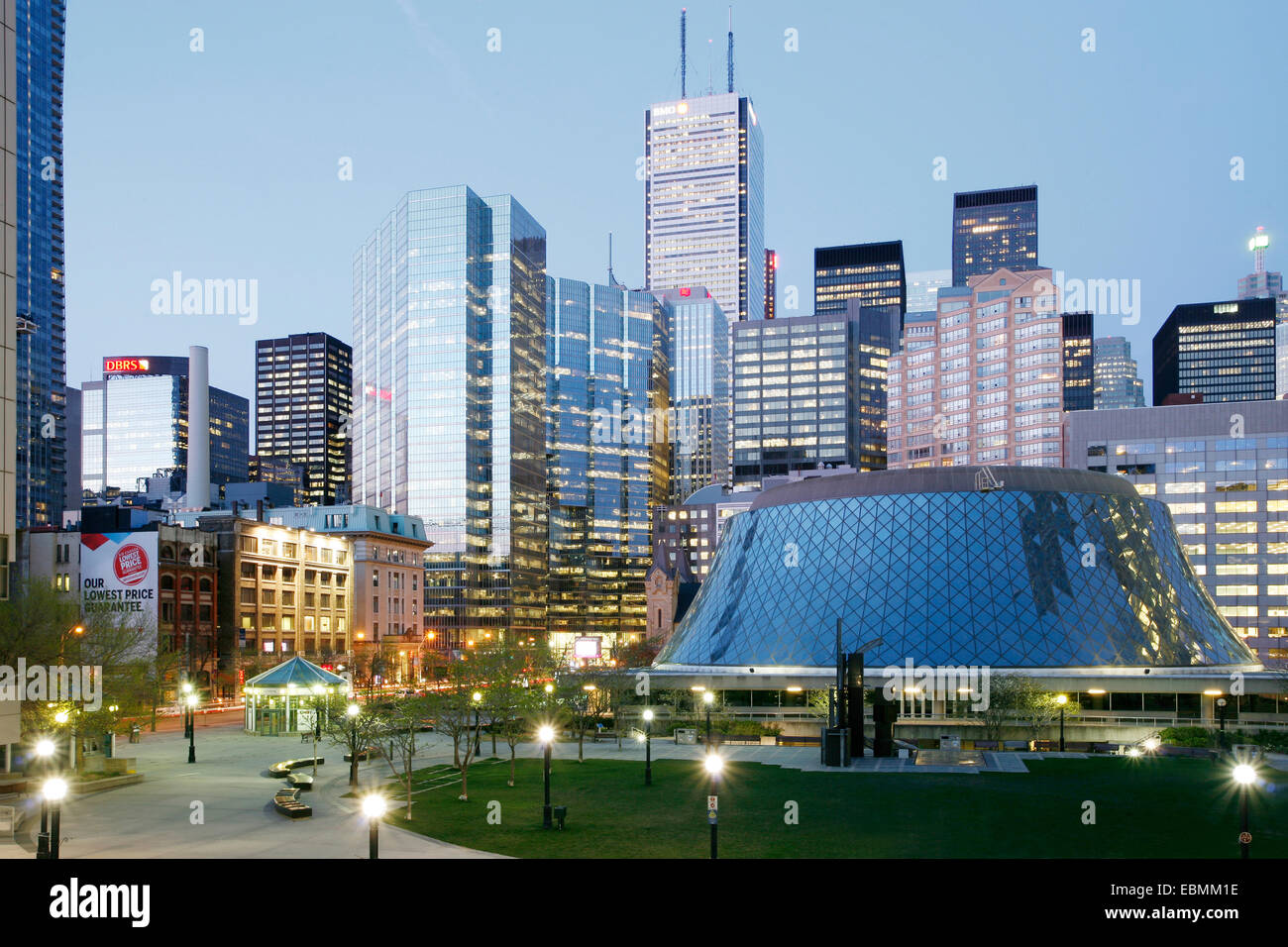 Roy Thomson Hall, Pecaut Square, Financial District, Toronto, Ontario